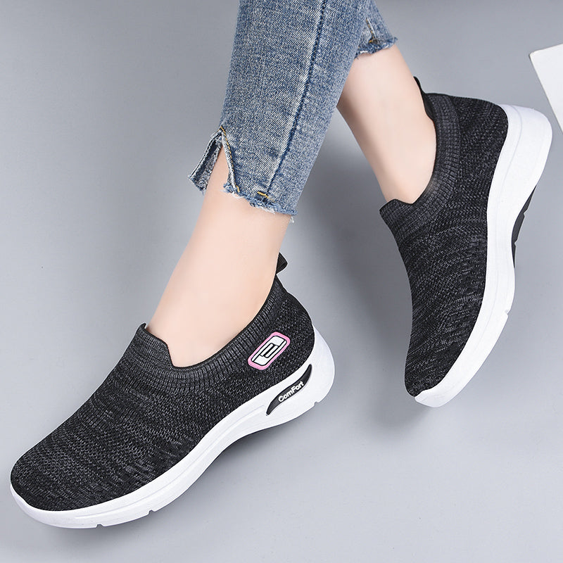 Zomerse Roze Flats: Sportieve Stijl en Elegante Comfort Verenigd