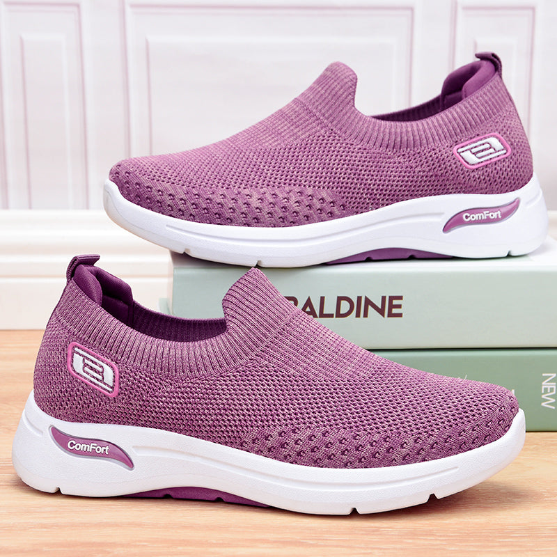 Zomerse Roze Flats: Sportieve Stijl en Elegante Comfort Verenigd